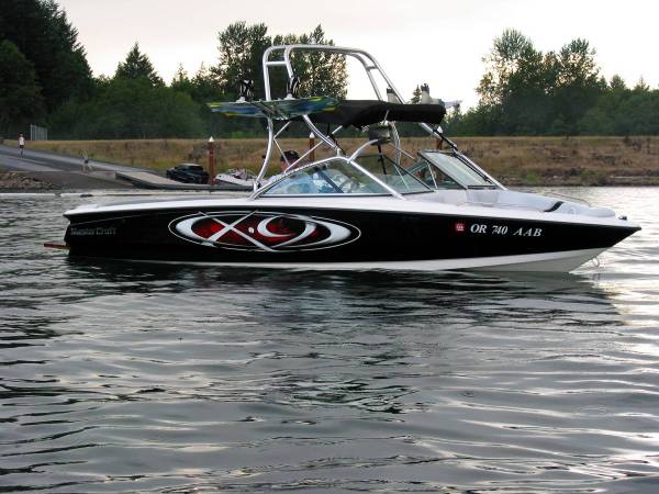 2001 MasterCraft, Import USA — Foto 2 z 12
