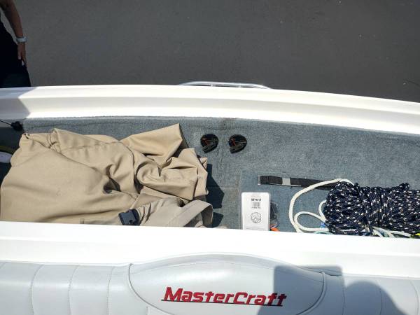 2001 MasterCraft, Import USA — Foto 9 z 12