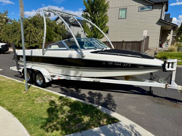 1998 Tige, Import USA — Foto 10 z 12