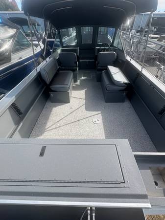 2026 Crestliner, Import USA — Foto 4 z 10