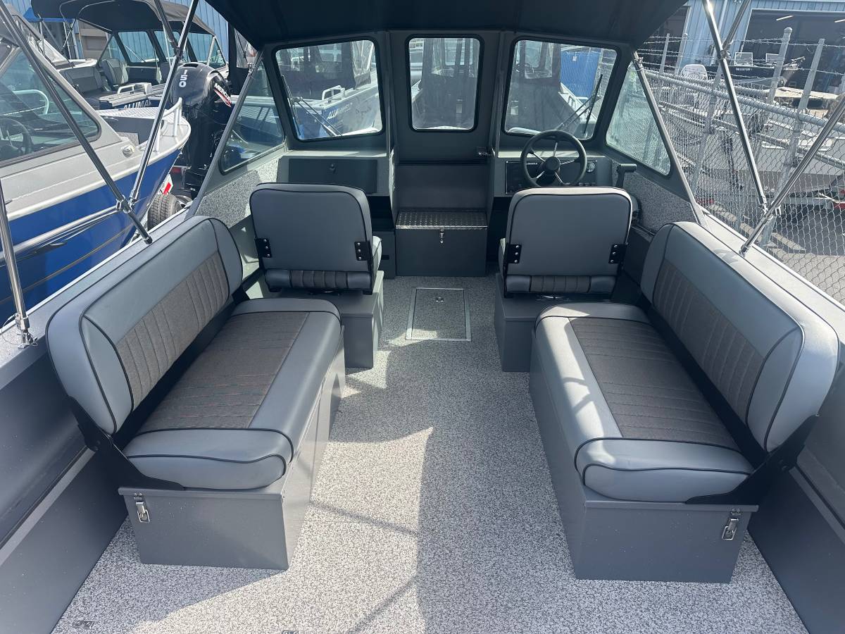 2026 Crestliner, Import USA — Foto 5 z 10