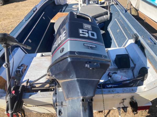 Lowe, Import USA — Foto 12 z 12