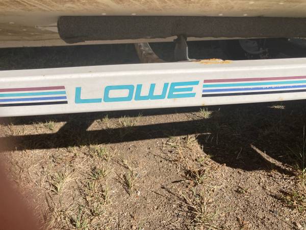 Lowe, Import USA — Foto 2 z 12