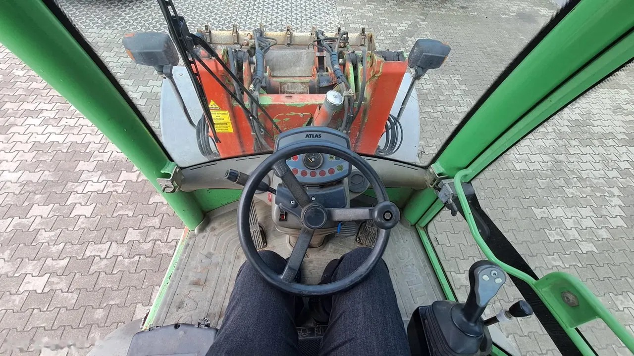 2012 Atlas 85, 3.342 mth, Import Auf Lager in der EU — Foto 10 z 11