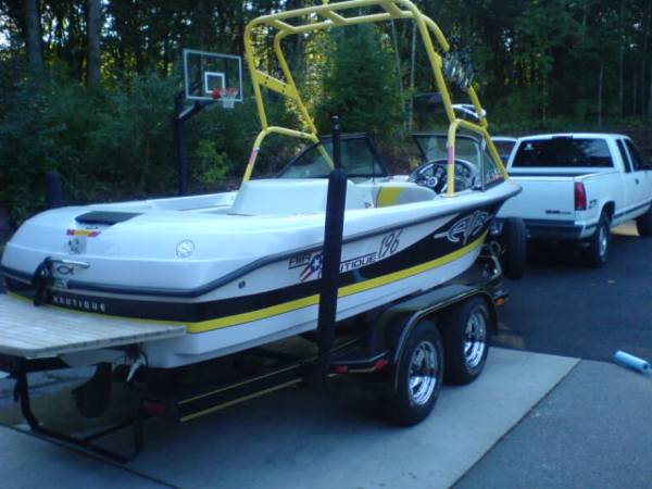 Nautique, Import USA — Foto 6 z 8