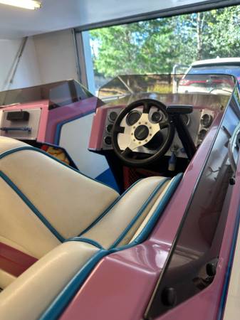 21 ft Crusader Ski Boat, Import USA — Foto 9 z 12