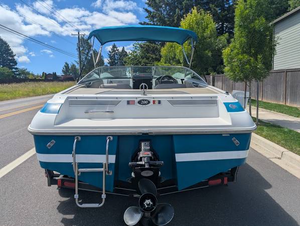 1996 Cobalt, Import USA — Foto 4 z 12