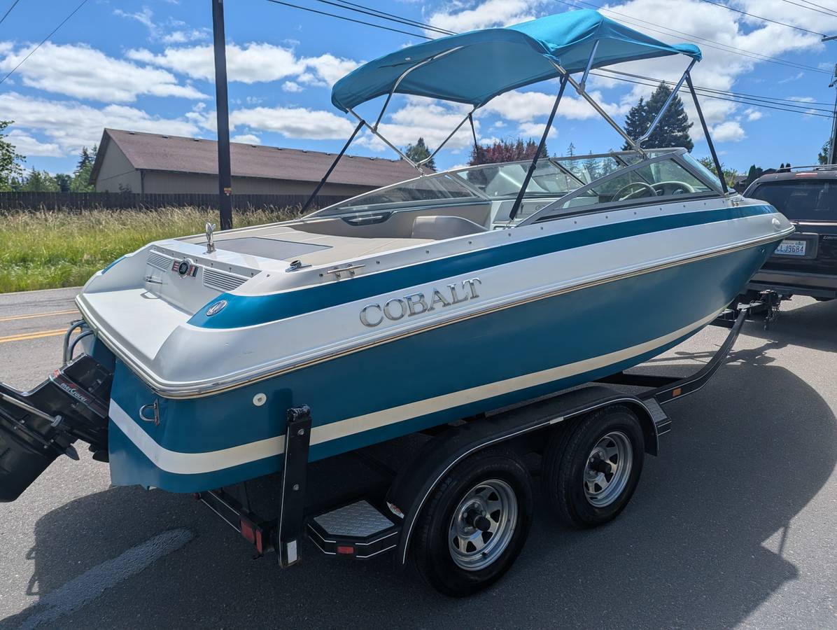 1996 Cobalt, Import USA — Foto 5 z 12