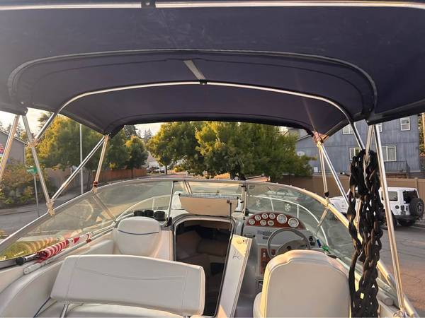 2006 Bayliner, Import USA — Foto 2 z 10