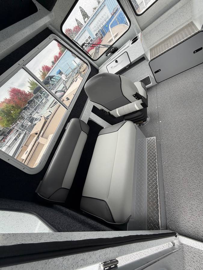 2025 Lowe, Import USA — Foto 11 z 12