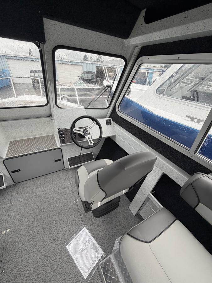 2025 Lowe, Import USA — Foto 12 z 12