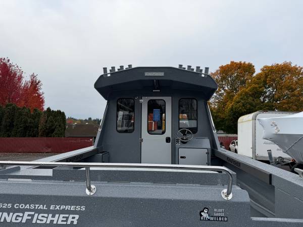2026 Crestliner, Import USA — Foto 6 z 12