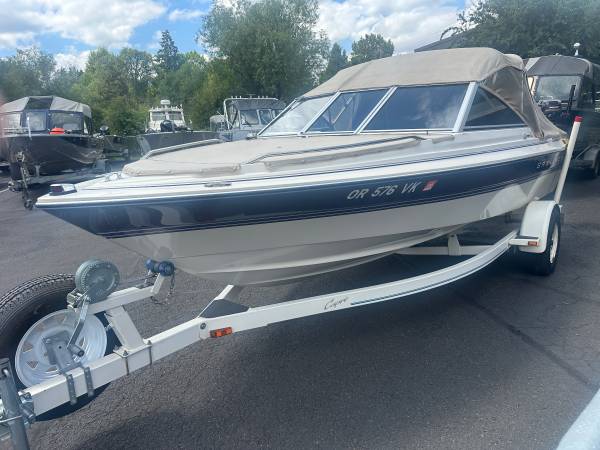 1995 Bayliner, Import USA — Foto 2 z 2