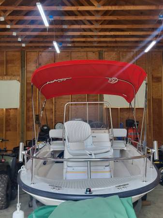 1998 Boston Whaler, Import USA — Foto 1