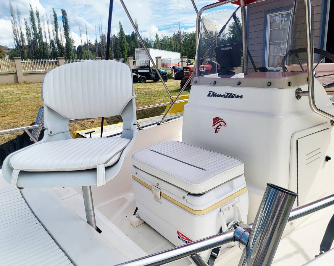 1998 Boston Whaler, Import USA — Foto 9 z 12