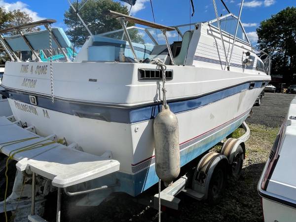Bayliner, Import USA — Foto 2 z 10