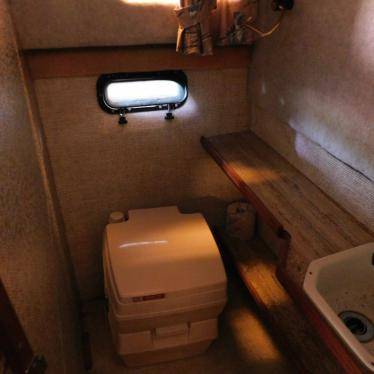 Bayliner, Import USA — Foto 8 z 10