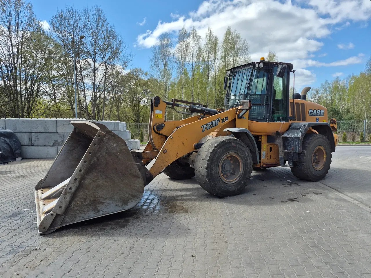2015 Case 721F XR, 19.290 mth, Import Auf Lager in der EU — Foto 1