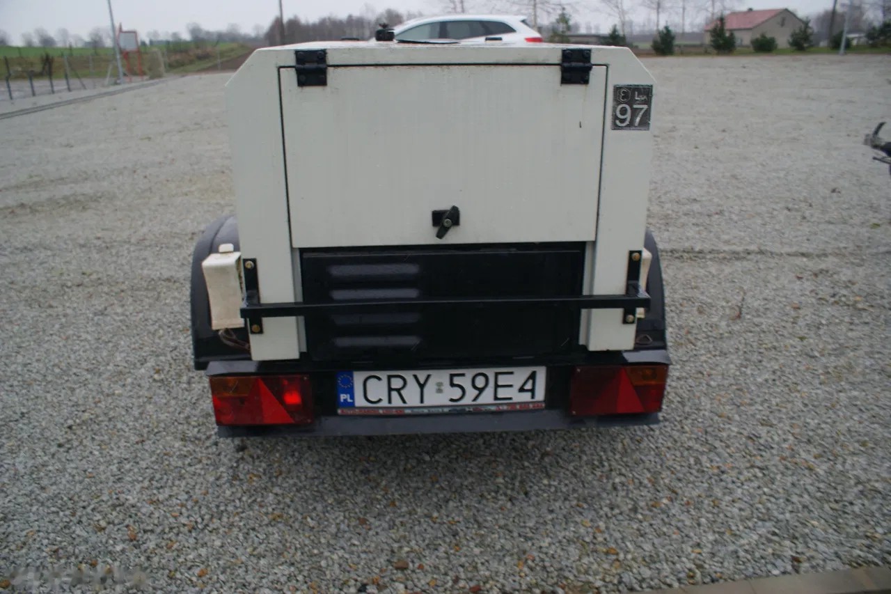 2005 INNY, 3.000 mth, Import Auf Lager in der EU — Foto 3 z 11