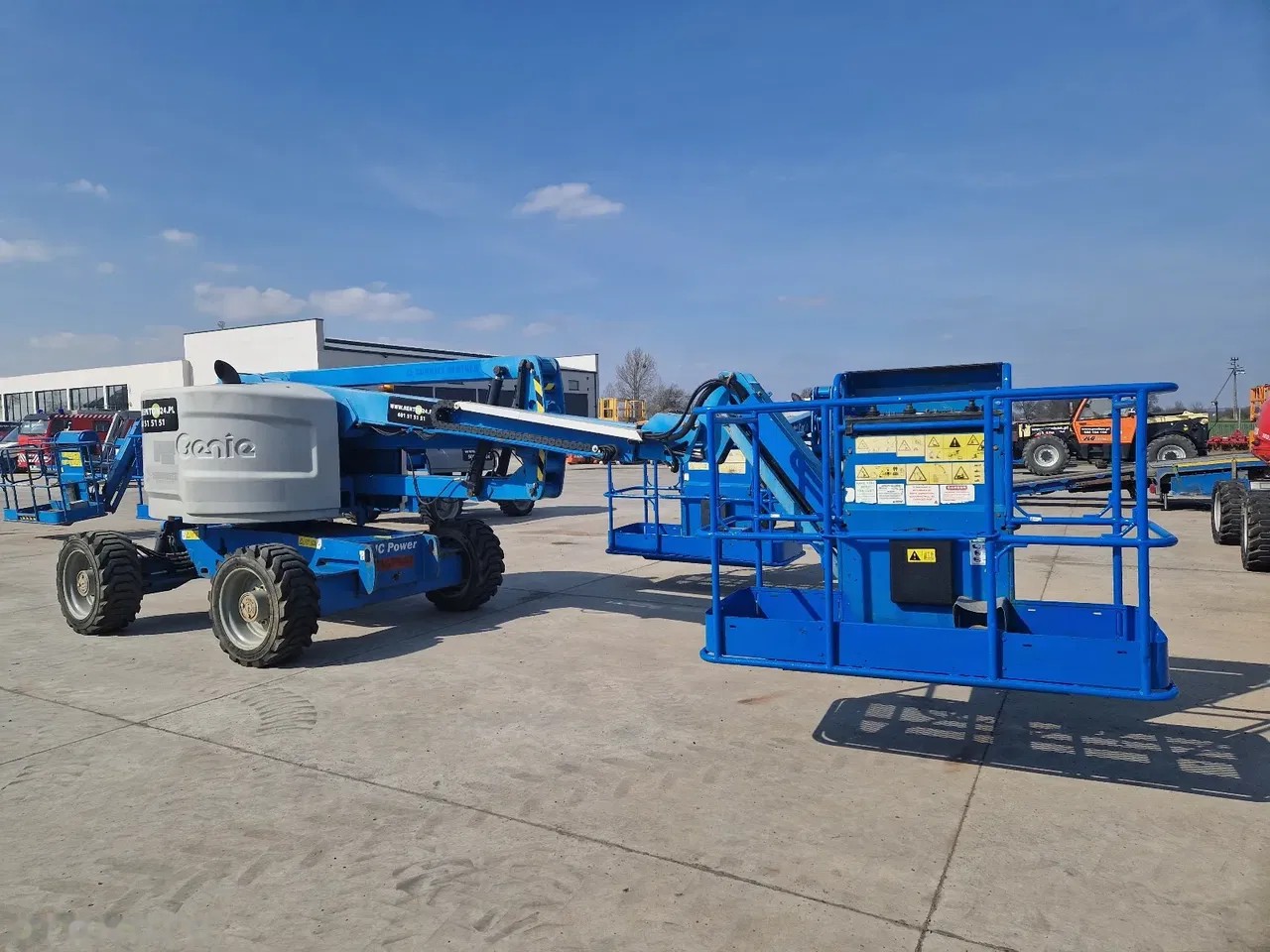 2015 Genie, 1.900 mth, Import Auf Lager in der EU — Foto 2 z 19