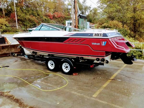 1986 Wellcraft, Import USA — Foto 9 z 12