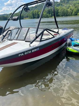 1992 Nautique, Import USA — Foto 1 z 10 1992 Nautique, Import USA — Foto 1 z 10