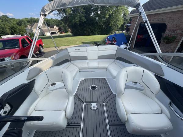 2012 Sea-Doo, Import USA — Foto 10 z 12