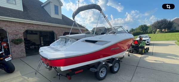 2012 Sea-Doo, Import USA — Foto 4 z 12