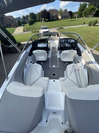 2012 Sea-Doo, Import USA — Foto 5 z 12