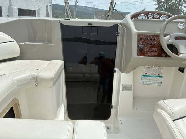 Bayliner, Import USA — Foto 9 z 12