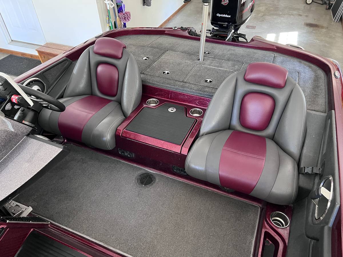 Ranger, Import USA — Foto 4 z 12