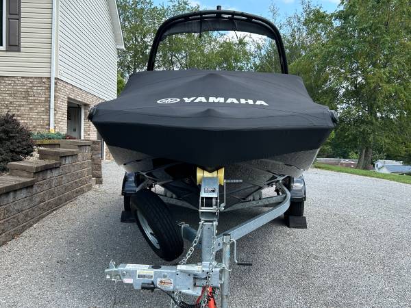 2020 Yamaha, Import USA — Foto 2 z 12