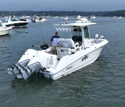2014 Boston Whaler, Import USA — Foto 2 z 8