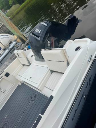 2019 Bayliner, Import USA — Foto 9 z 9