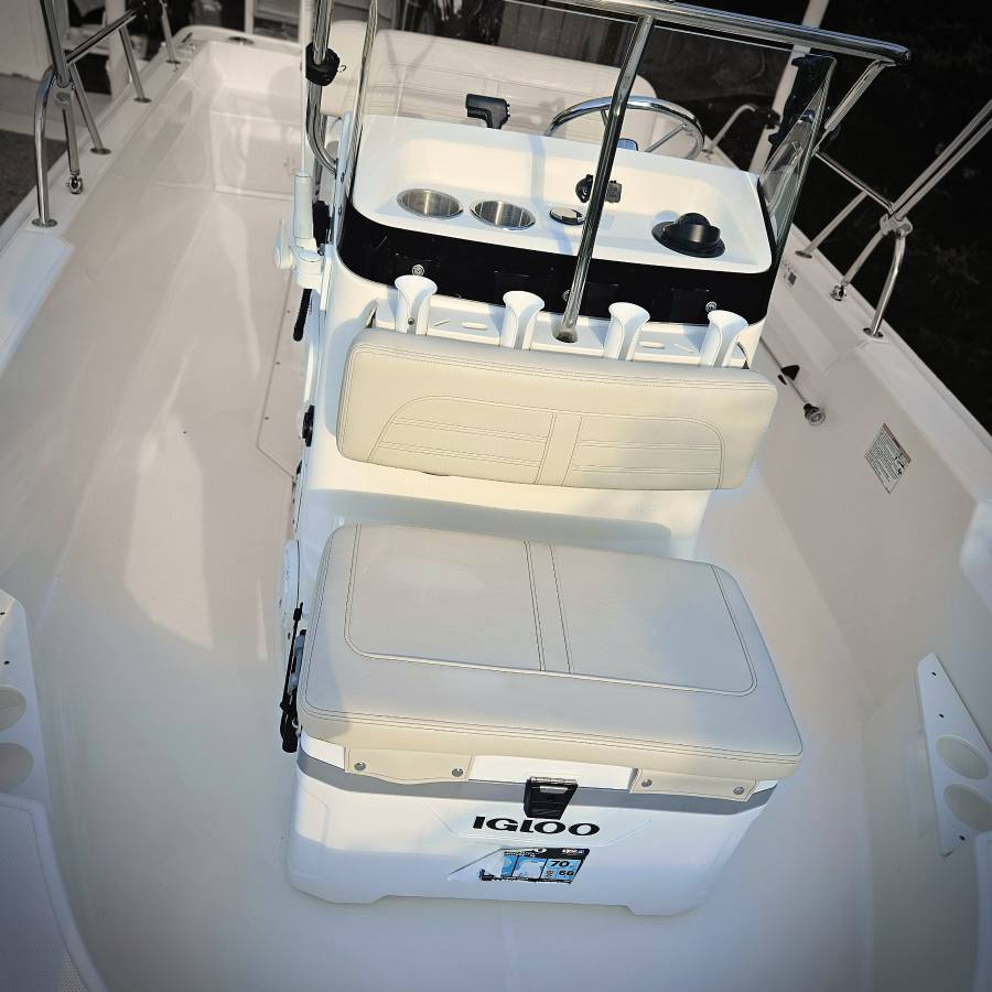 2024 Boston Whaler, Import USA — Foto 5 z 11