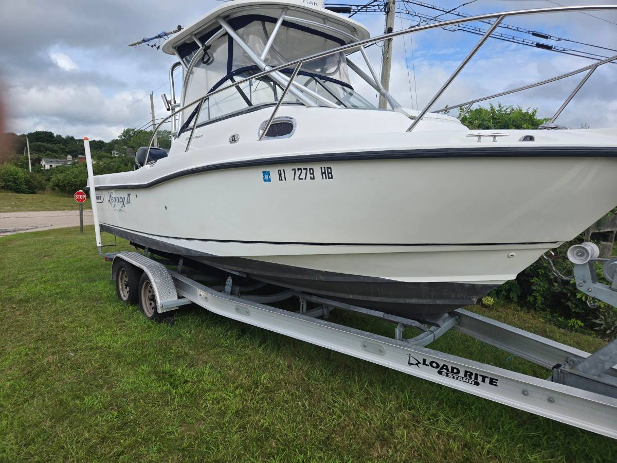 Boston Whaler, Import USA — Foto 1 | AMECAR Boston Whaler, Import USA — Foto 1