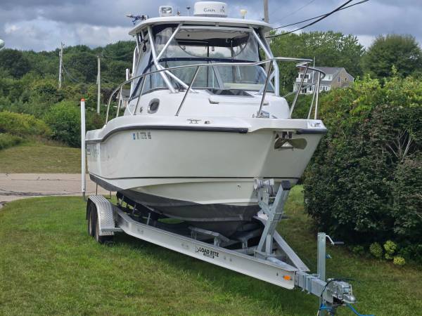Boston Whaler, Import USA — Foto 2 z 12