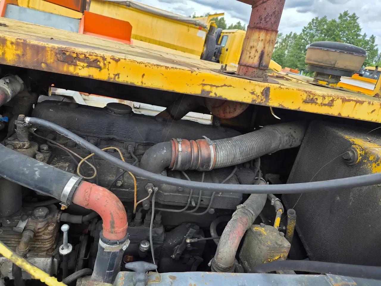 1996 Hanomag 44D, Import Auf Lager in der EU — Foto 5 z 5