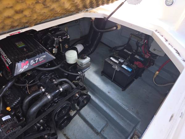 2001 Sea Ray, Import USA — Foto 7 z 12