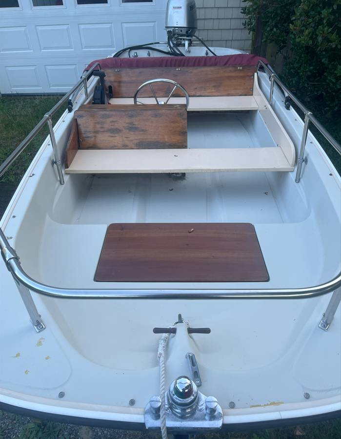 Boston Whaler, Import USA — Foto 2 z 4