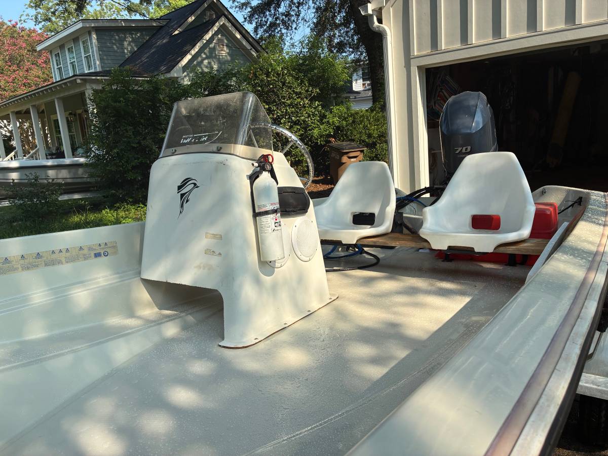 Boston Whaler, Import USA — Foto 3 z 4