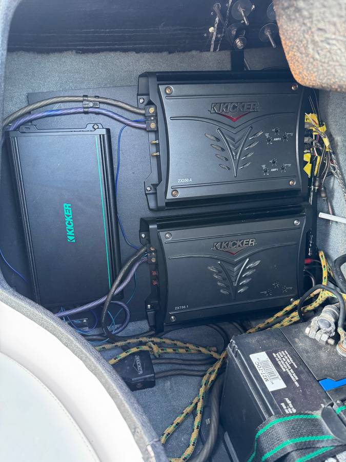 Supra, Import USA — Foto 12 z 12