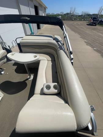 2013 Bennington, Import USA — Foto 3 z 12