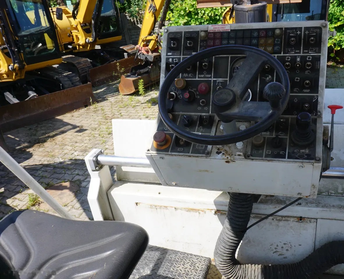 2014 Ammann AFT 350 E, Import Auf Lager in der EU — Foto 8 z 8