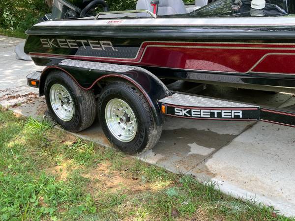 2000 Skeeter, Import USA — Foto 2 z 9