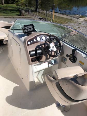 2000 Chaparral, Import USA — Foto 7 z 9