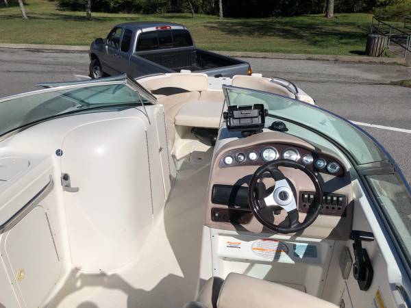 2000 Chaparral, Import USA — Foto 8 z 9