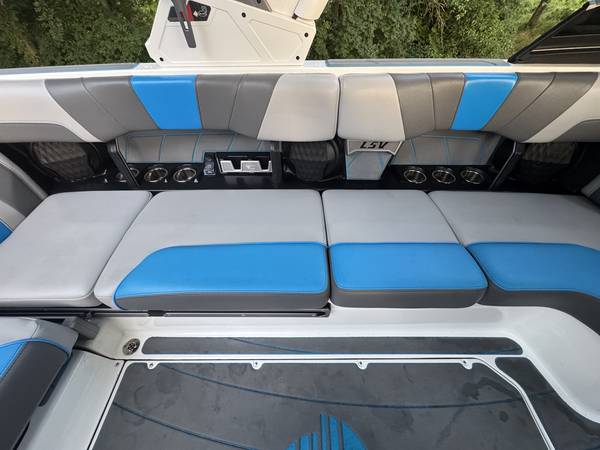 2022 Malibu, Import USA — Foto 6 z 12