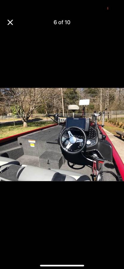 2015 Lowe, Import USA — Foto 5 z 5