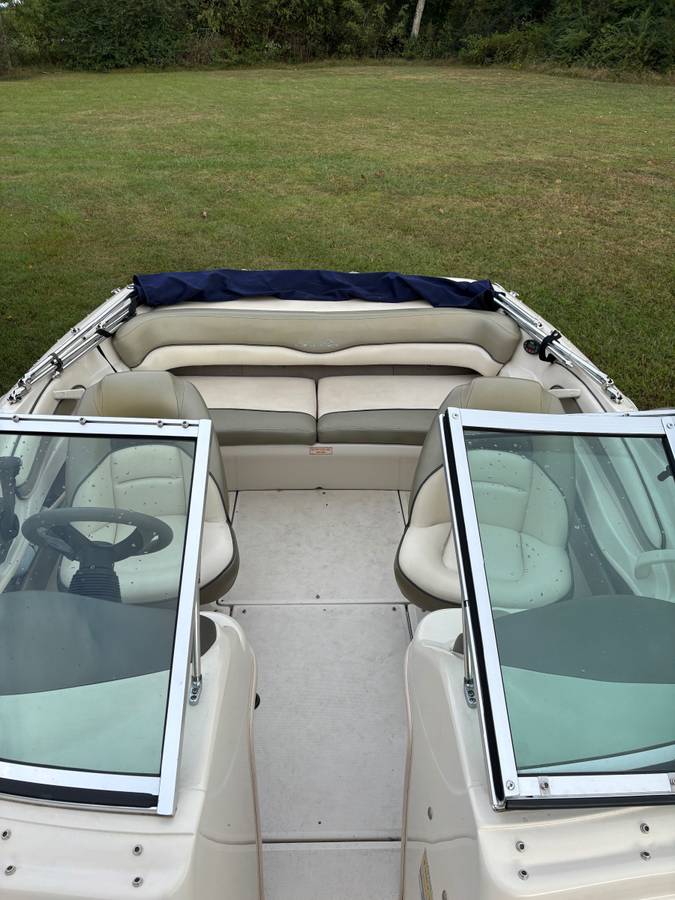2006 Sea Ray, Import USA — Foto 3 z 6